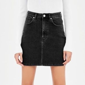Zara black denim skirt NEW